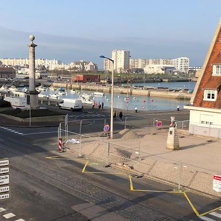 Chambres Privees Calais Ferry-Port-Place D'Armes 외부 사진