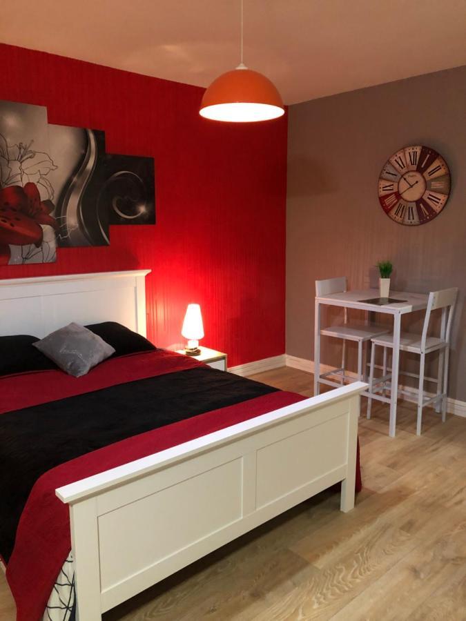 Chambres Privees Calais Ferry-Port-Place D'Armes 외부 사진