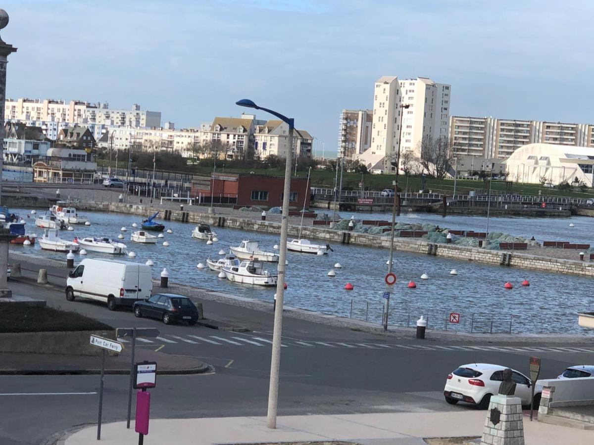 Chambres Privees Calais Ferry-Port-Place D'Armes 외부 사진